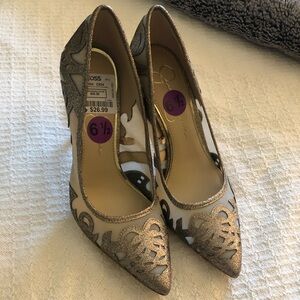 Jessica Simpson Liereena 2 Mesh Pointed Toe Cutout Pumps
